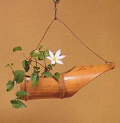 simple and elegant decoration inside the tea house